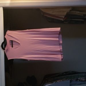 Alison Andrew's 3xl peep hole tunic top